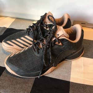 Adidas Barricade Court Shoe. Size 6.5